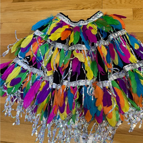 Topshop Multicolor Feather Sequin Cape - Picture 10 of 11